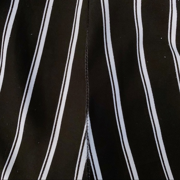 AKIRA Cropped Loose Fit Striped Trousers - Picture 8 of 8